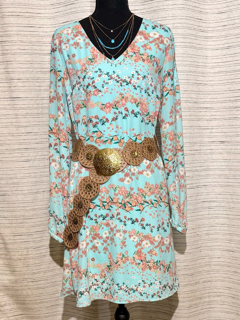 Worthington V Neck Slit-Sleeve Floral Dress